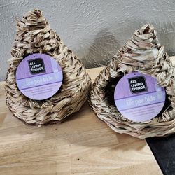 New Petsmart Large Teepee Hide or hut for small pets -2 Available 