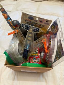 Box full of VINTAGE TOYS EXCELLENT CONDITION SOME ARE IN ORIGINAL PACKAGING  All For $15