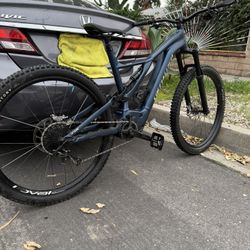 Modelo : specialized turbo levo 2020 