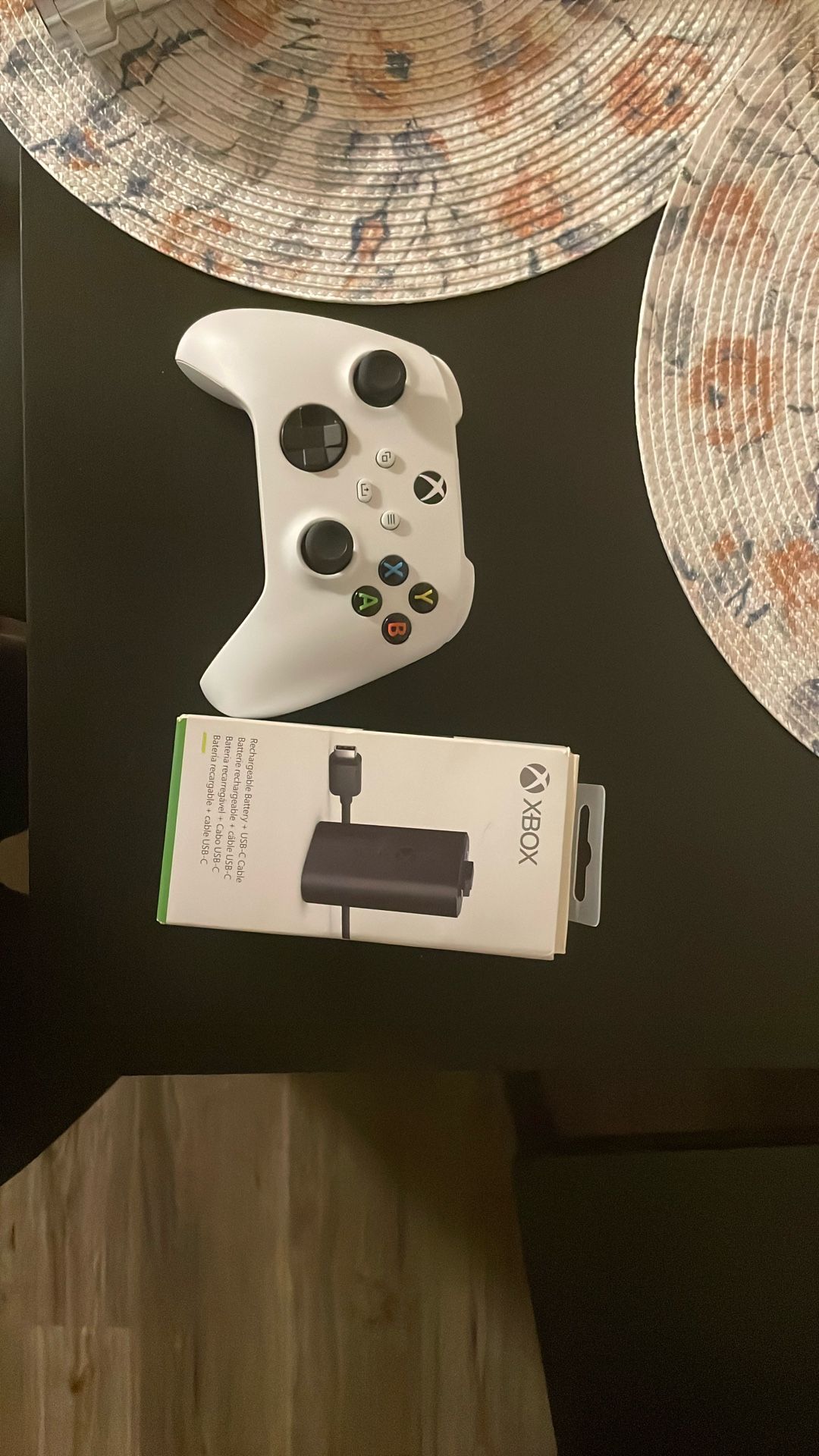 Xbox Series X/S Controller + Rechargeable Battery