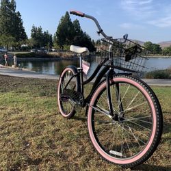 New Beautiful 🌸 Beach Cruiser Ladies Women’s Girls Bike Bicycle 26” Tires Standard Size Comfortable
