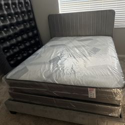 NEW MATTRESS FULL SIZE PLUSH WITH BOX SPRING