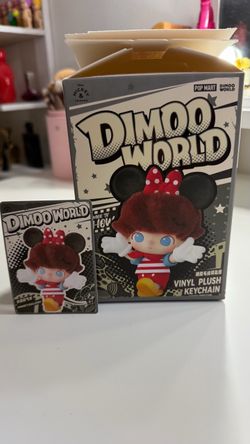 DIMOO WORLD × DISNEY Series-Vinyl Plush Keychain Blind Box