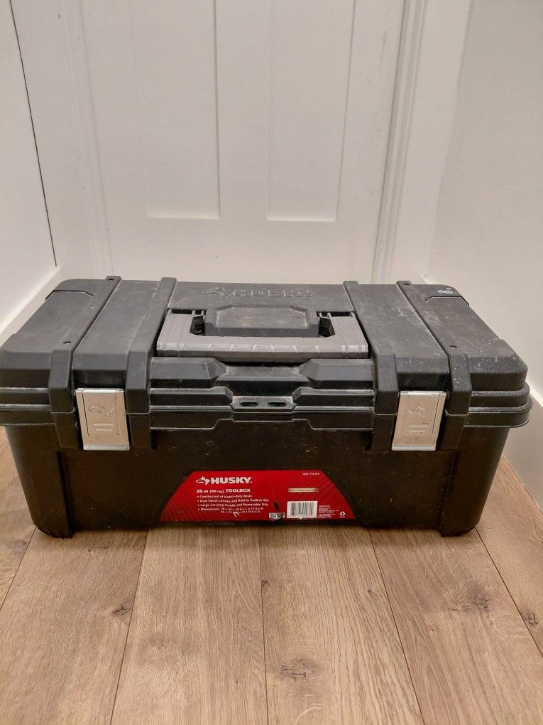 Huskey 26 Inch Tool Box