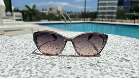 Sunglasses / Lentes de sol