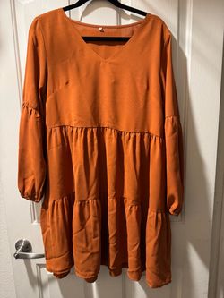 Women’s Size Medium (8-10) Long Sleeve Flowy Dress