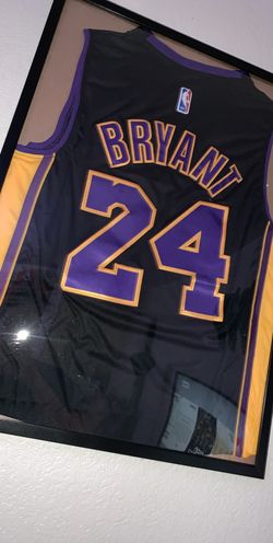 Kobe Bryant Jersey With Frame