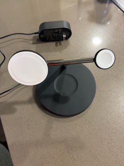 Belkin Boost Charge Pro 3-in-1 Magsafe Wireless Charging Station