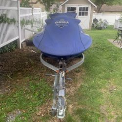 2003 Yamaha SUV 13 Feet Long 