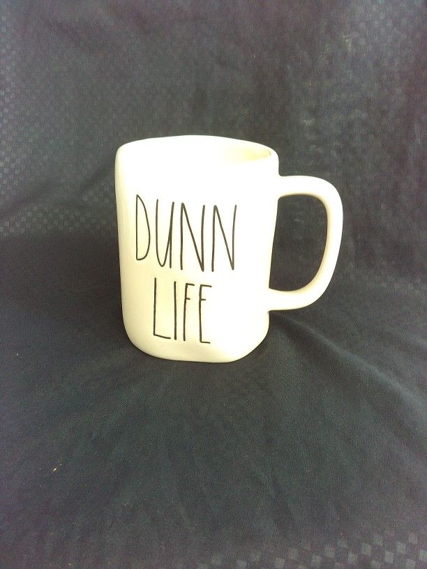 Rae Dunn DUNN LIFE mug