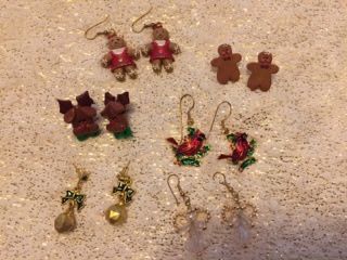 Christmas Jewelry( Pins, Earrings & Necklaces)