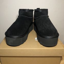 Women's Ultra Mini Platform Fashion Boot Classic Short Ankle Boot Cloud Warm Fur Lined Snow Boots