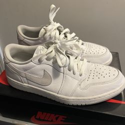 Neutral Grey Low 1’s 