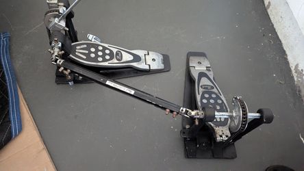 Pearl P122TW Double Pedal For Drums