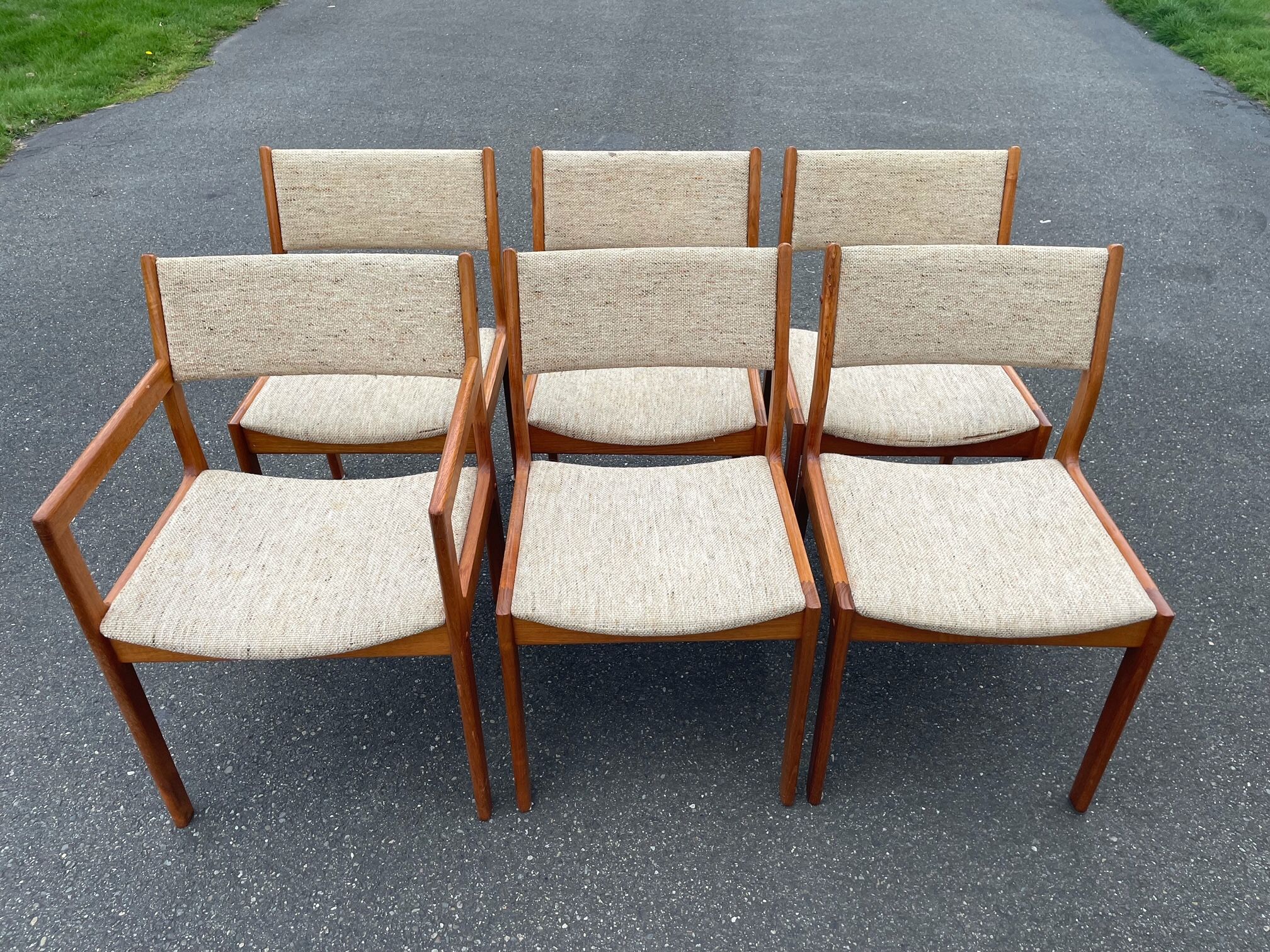 Set of 6 Mid-Century Modern Danish Teak Dining Chairs