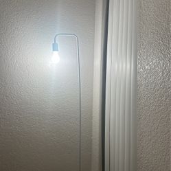 Standing White Lamp 