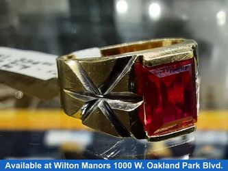 Men's Ring - Yellow Gold 14k (.585) 7.8 grams Size 8.5