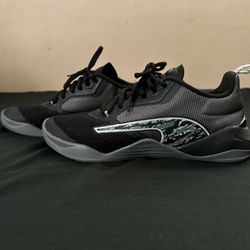 Training Shoes - Puma Fuse 2.0