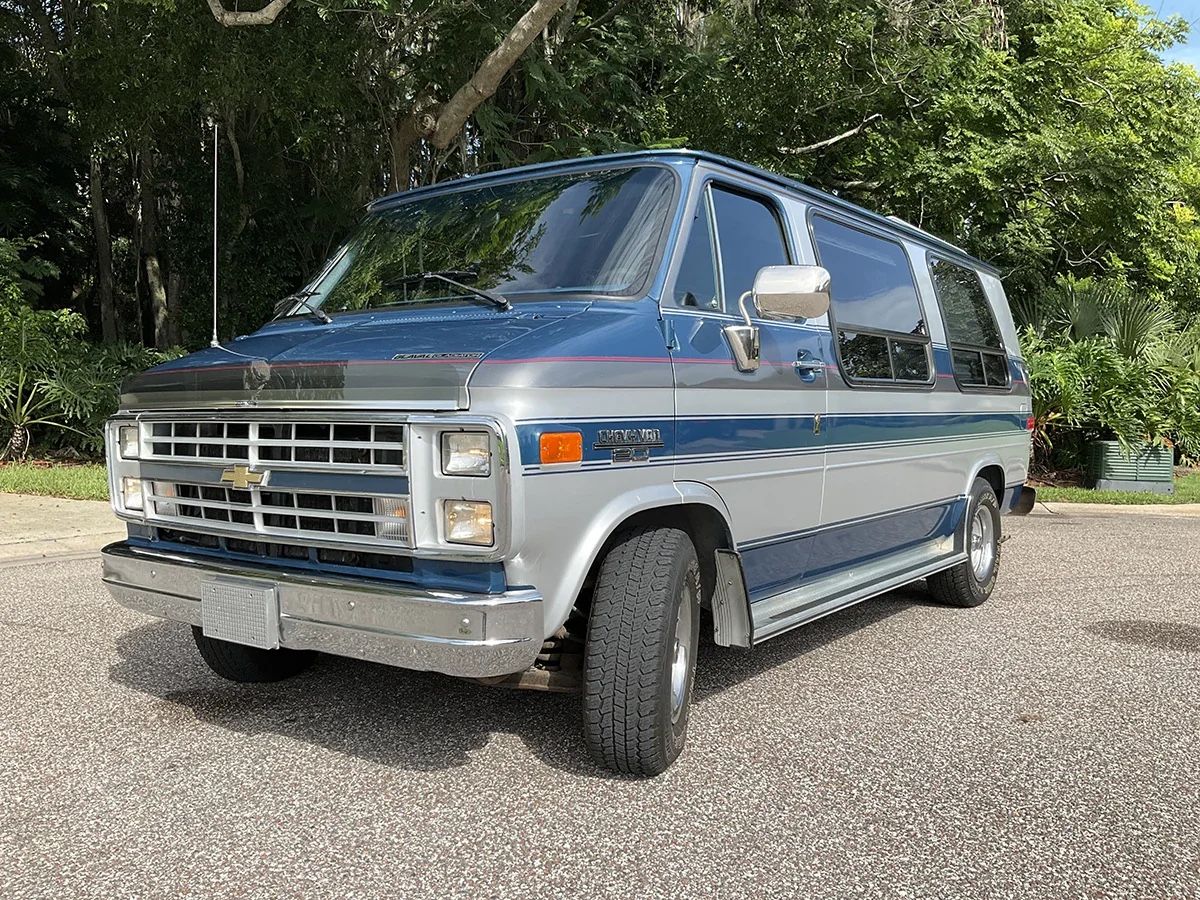 1990 Chevrolet G-Series