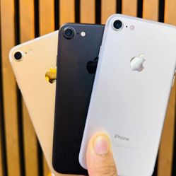 iPhone 8 Unlocked With Warranty 