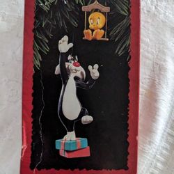 Sylvester And Tweety Warner Bros Christmas Ornament