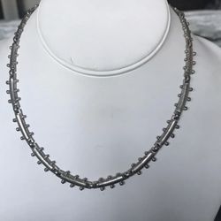 Neckace 975 