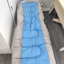 Indoor/Outdoor Sleeping Bag