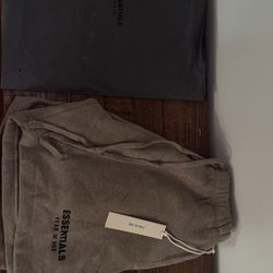 Essentials Shorts Small 