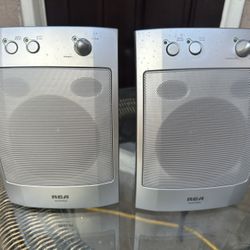 RCA 900 MHz Stereo Wireless Speaker System