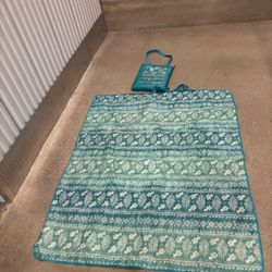 Hawaiian Tropic, Carry on .. beach blankets…in a bag … $25 each