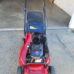Toro Comercial