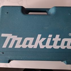 Makita GA4030 4" Angle Grinder - Works, With Case & Discs