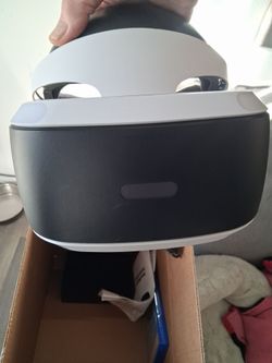 Ps4 pro with vr headset and games