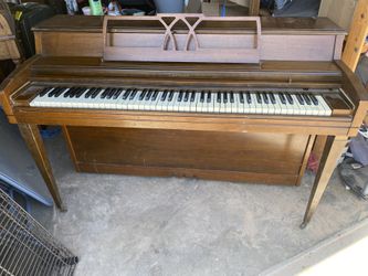 Cable Nelson Piano