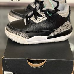 Jordan 3 Green Glow 