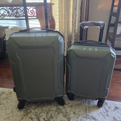 2 Piece Hard Shell Suitcase Set."CHECK OUT MY PAGE FOR MORE DEALS "