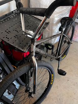 throne bike