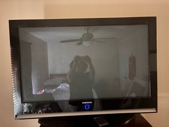 TVs $65 each OBO