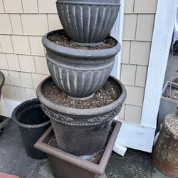 Plastic Flower Pots And Dirt 