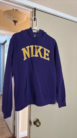 Nike men’s size L