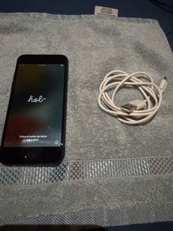 iPhone 7 - 32GB - UNLOCKED!