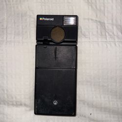 Polaroid 680 Instant Film Camera