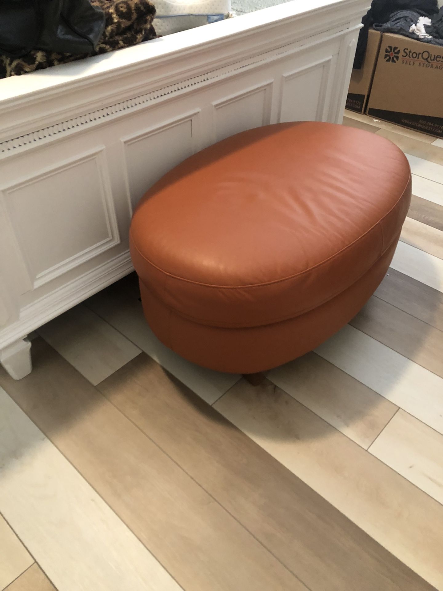 100 % Leather Ottoman ( Terracota)