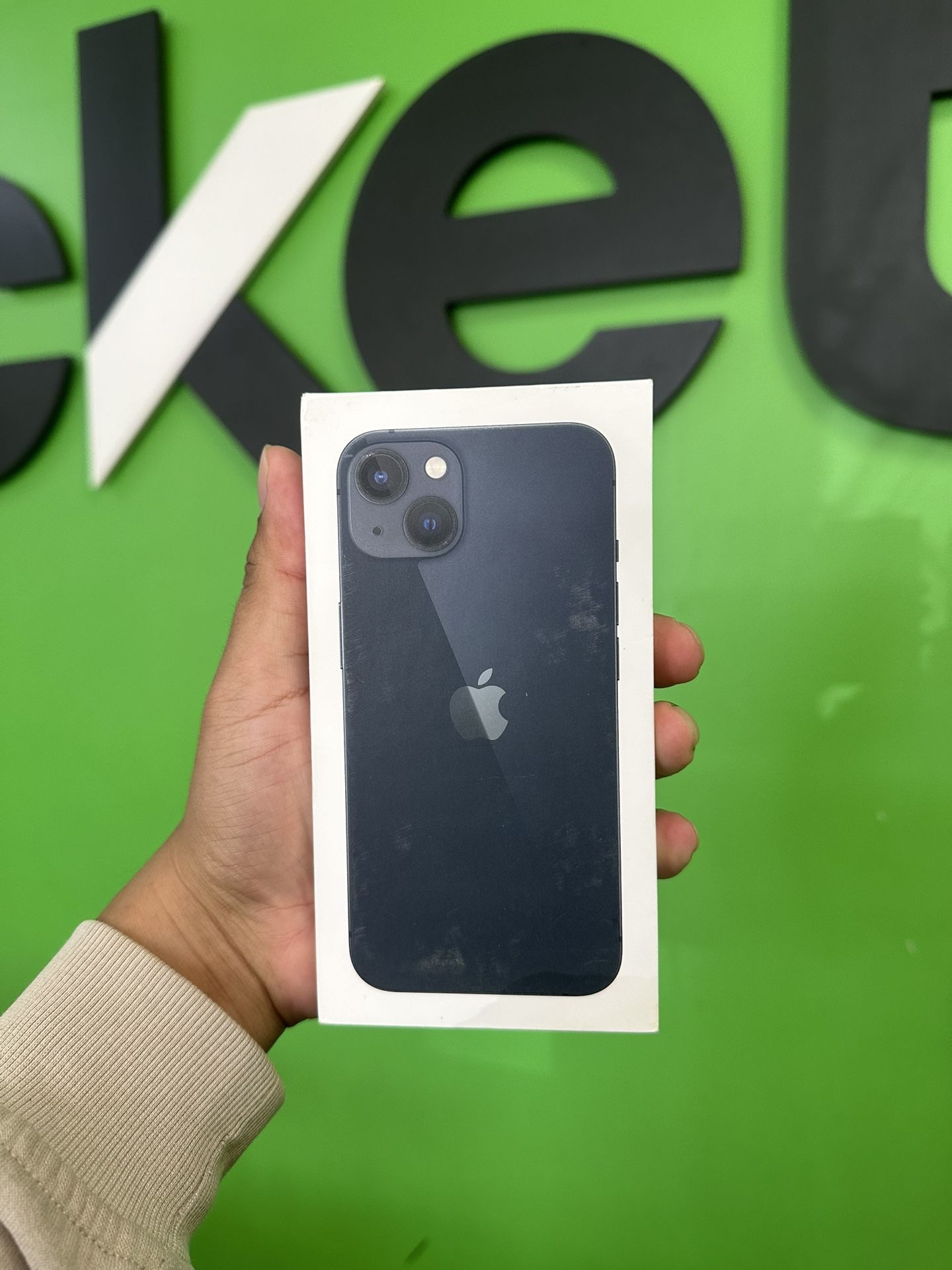 iPhone 13 **Phone Payment Plans Available**