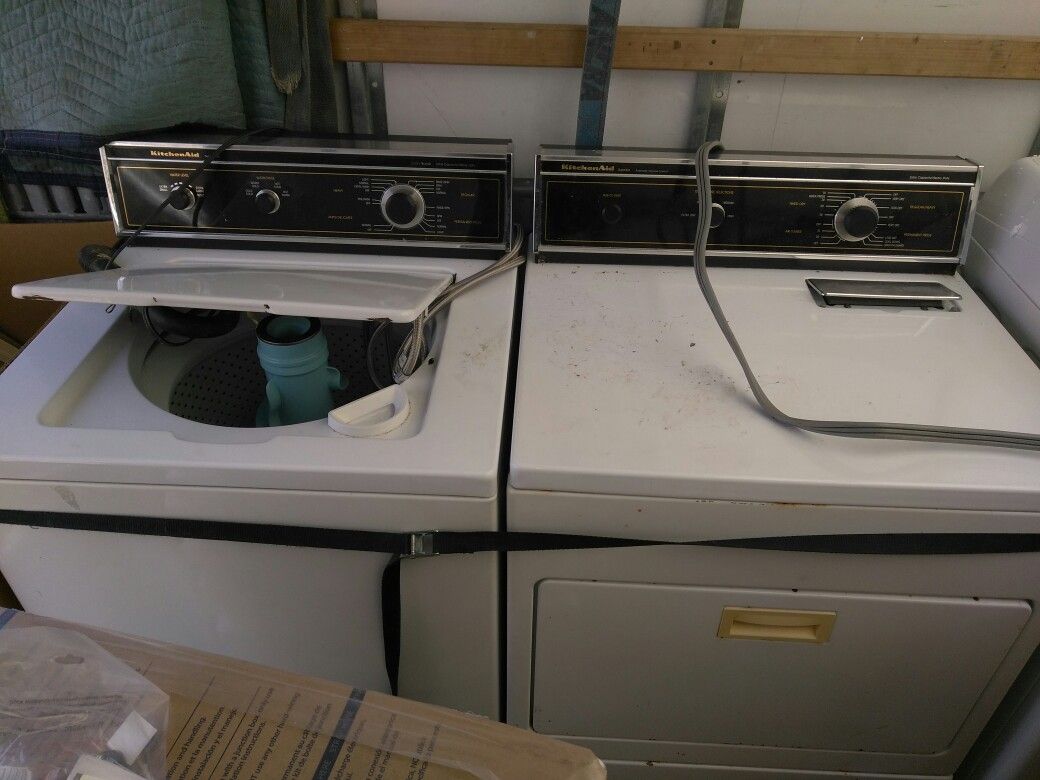 Old school washer and dryer