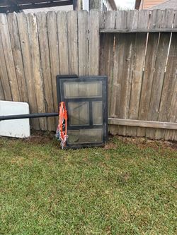 Basketball hoop