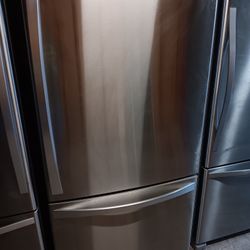 Kenmore Bottom Freezer 33"wide 