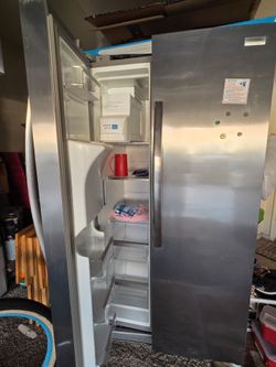 Frigidaire Gallery Side-by-Side Refrigerator