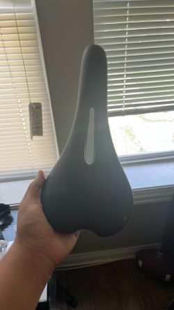Saddle
