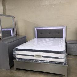 Brand  New Queen Size Bed Nightstand Dresser Mirror $699.